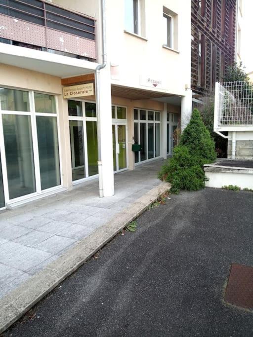 Agreable Familial A Lourdes, Proche Gare Apartment