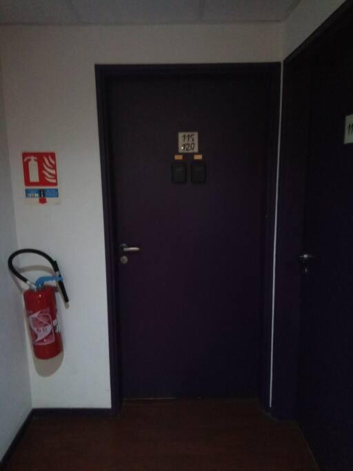 Agreable Familial A Lourdes, Proche Gare Apartment